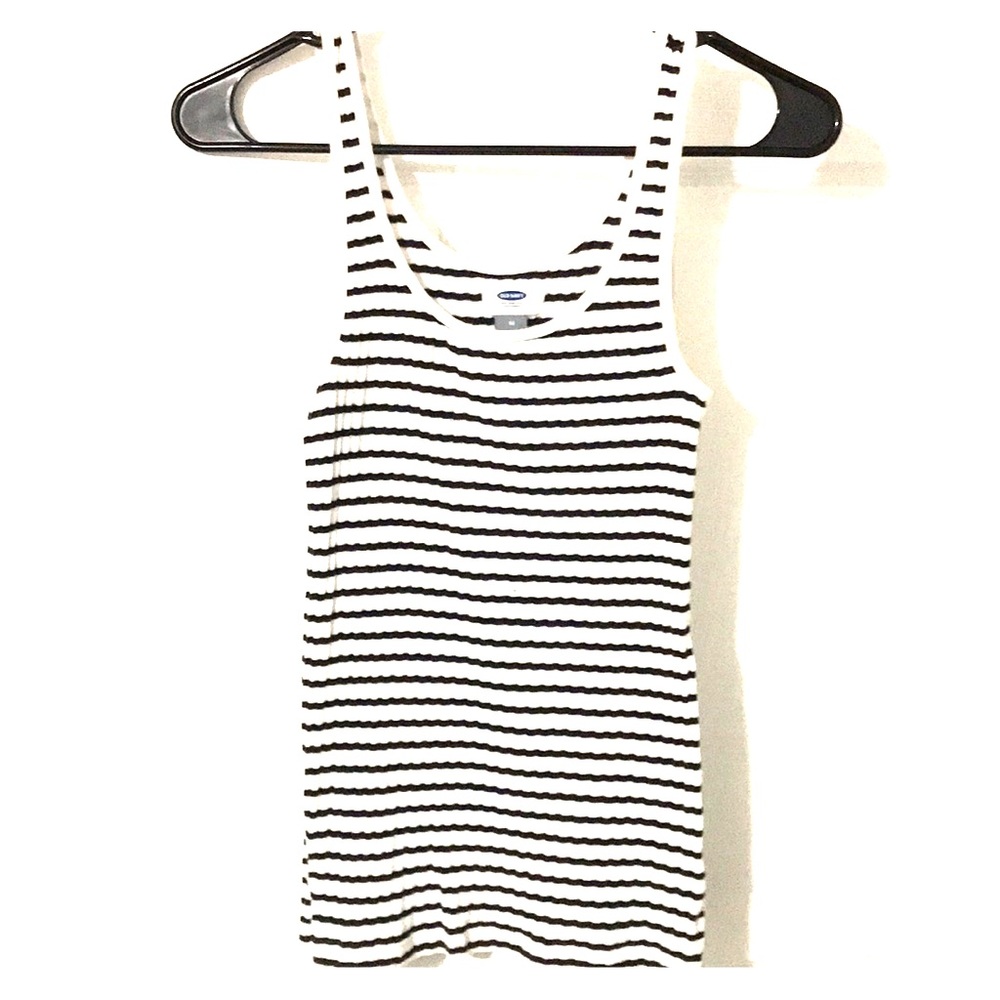 Striped basic tank